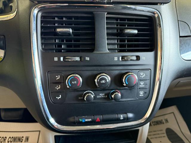 2017 Dodge Grand Caravan SE