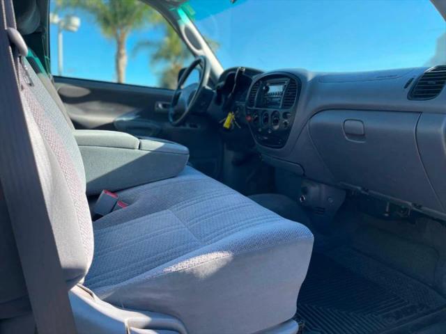 2000 Toyota Tundra SR5 V8