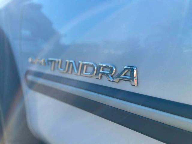 2000 Toyota Tundra SR5 V8