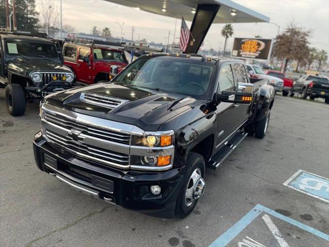 2017 Chevrolet Silverado 3500HD High Country