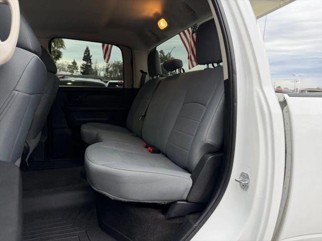 2017 Ram 3500 Tradesman Crew Cab 4x4 8' Box
