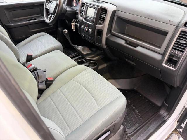 2017 Ram 3500 Tradesman Crew Cab 4x4 8' Box