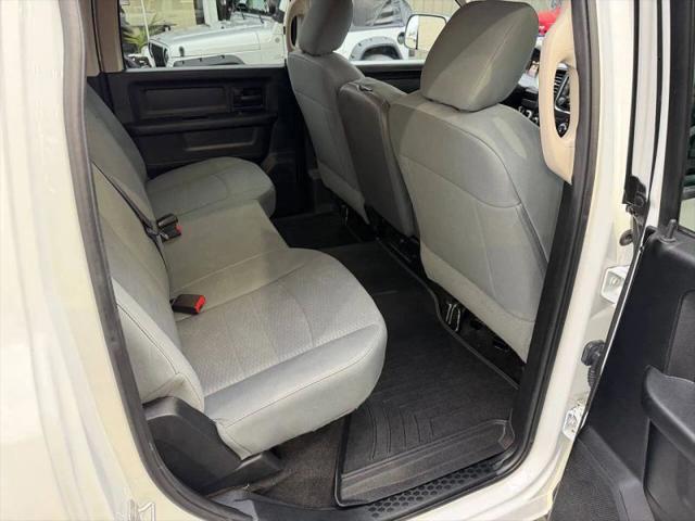 2017 Ram 3500 Tradesman Crew Cab 4x4 8' Box