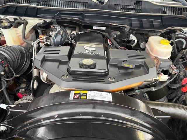 2017 Ram 3500 Tradesman Crew Cab 4x4 8' Box