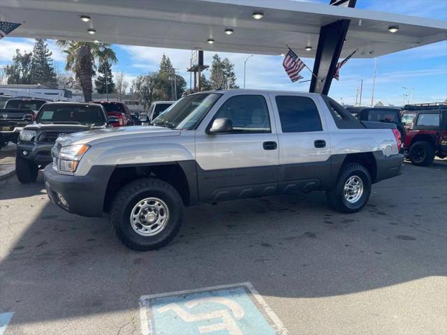 2005 Chevrolet Avalanche LS