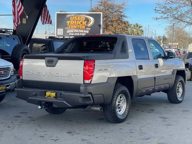 2005 Chevrolet Avalanche LS