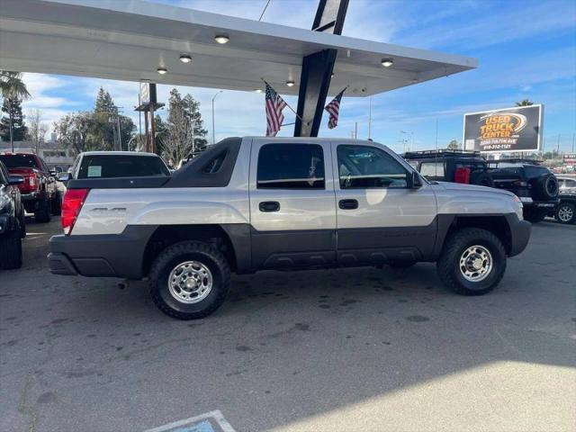 2005 Chevrolet Avalanche LS