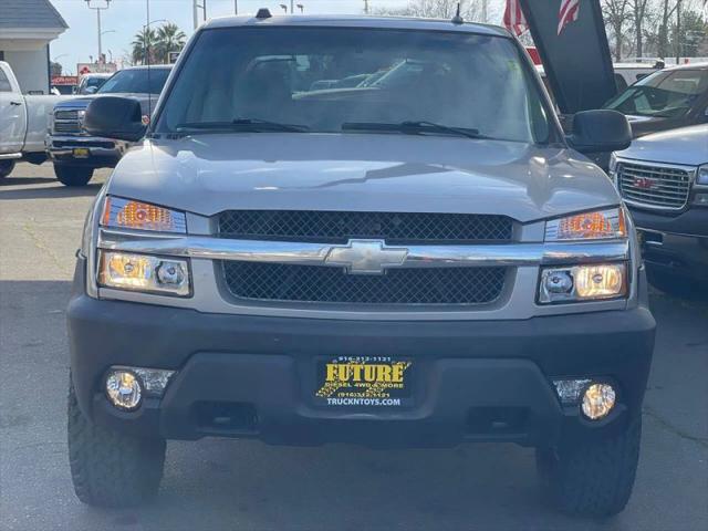 2005 Chevrolet Avalanche LS