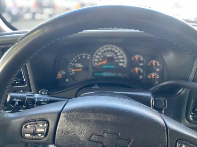 2005 Chevrolet Avalanche LS