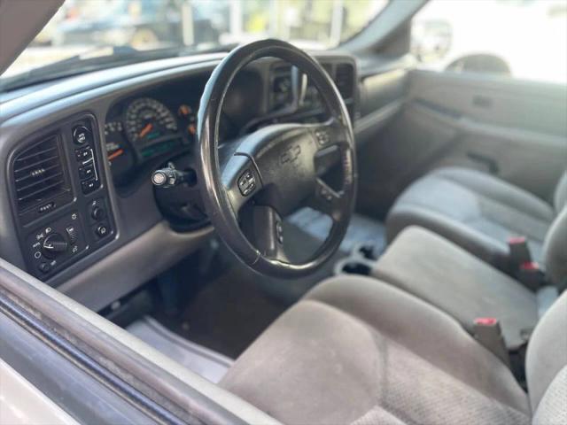 2005 Chevrolet Avalanche LS