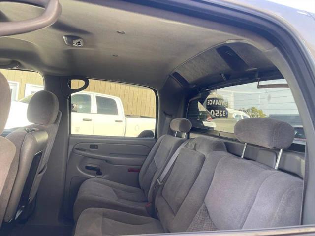 2005 Chevrolet Avalanche LS