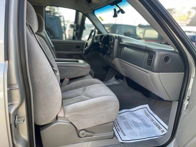 2005 Chevrolet Avalanche LS