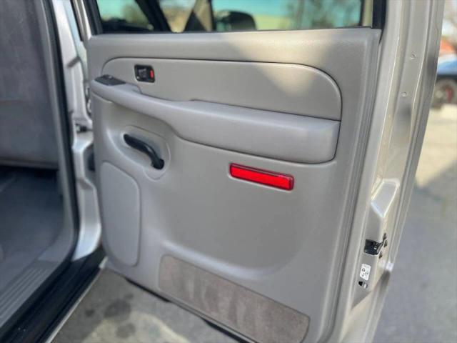 2005 Chevrolet Avalanche LS