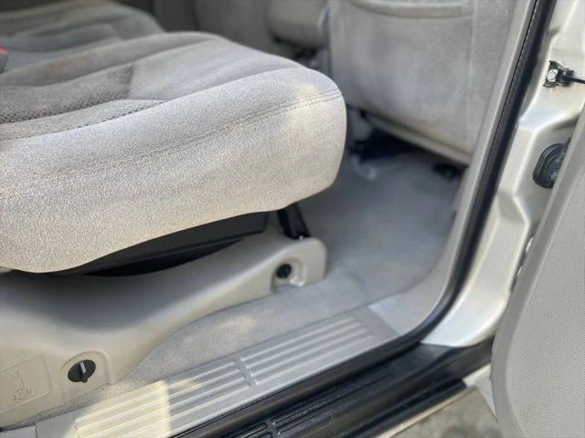 2005 Chevrolet Avalanche LS