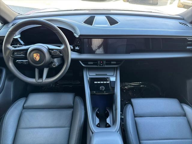 2025 Porsche Macan Electric 4