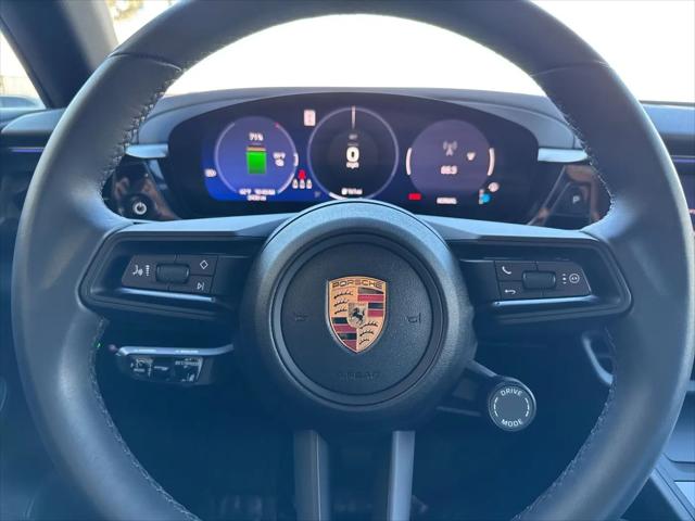 2025 Porsche Macan Electric 4