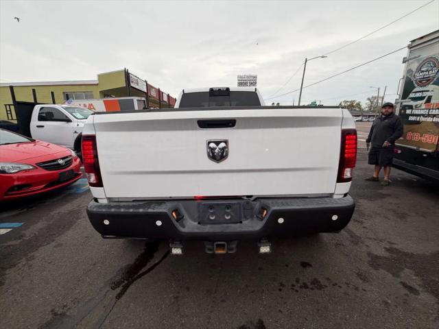 2018 Ram 3500 Laramie Crew Cab 4x4 8' Box