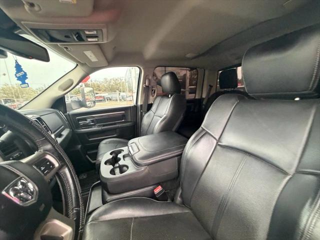 2018 Ram 3500 Laramie Crew Cab 4x4 8' Box