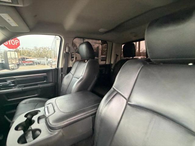 2018 Ram 3500 Laramie Crew Cab 4x4 8' Box