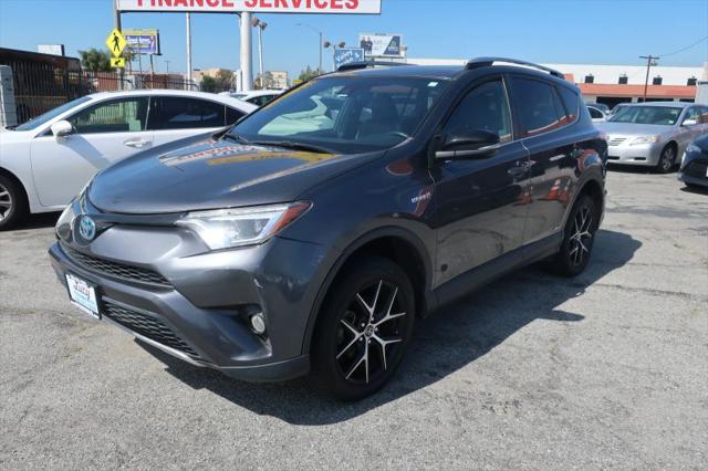 2017 Toyota RAV4 Hybrid SE