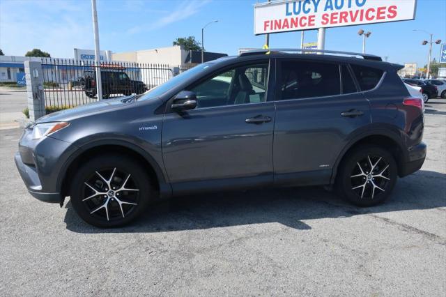 2017 Toyota RAV4 Hybrid SE