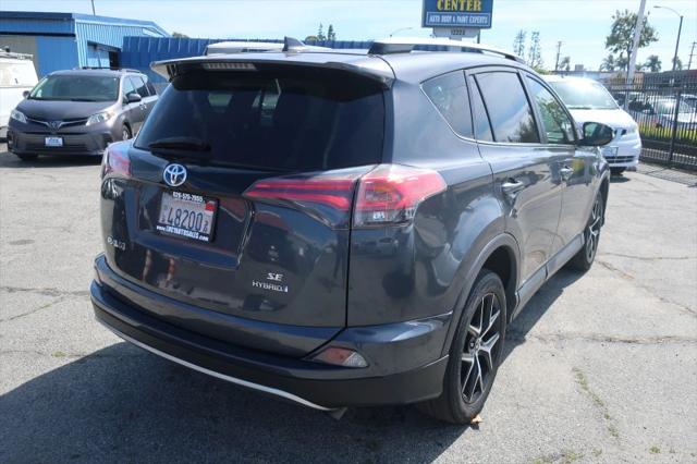 2017 Toyota RAV4 Hybrid SE