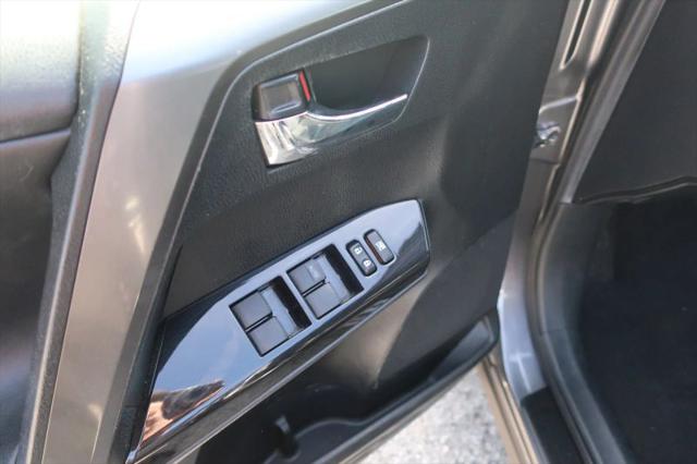 2017 Toyota RAV4 Hybrid SE