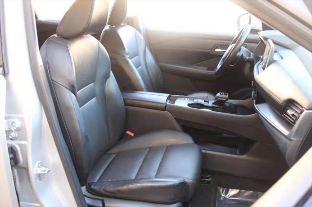 2022 Nissan Rogue SV FWD