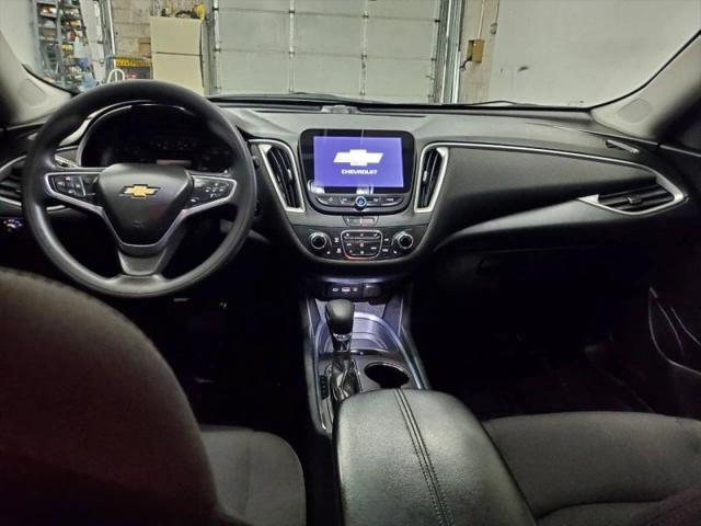 2022 Chevrolet Malibu FWD LT