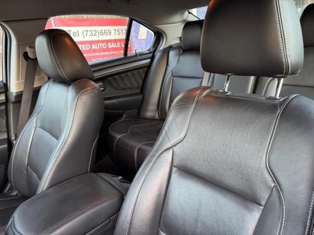 2012 Ford Taurus SEL