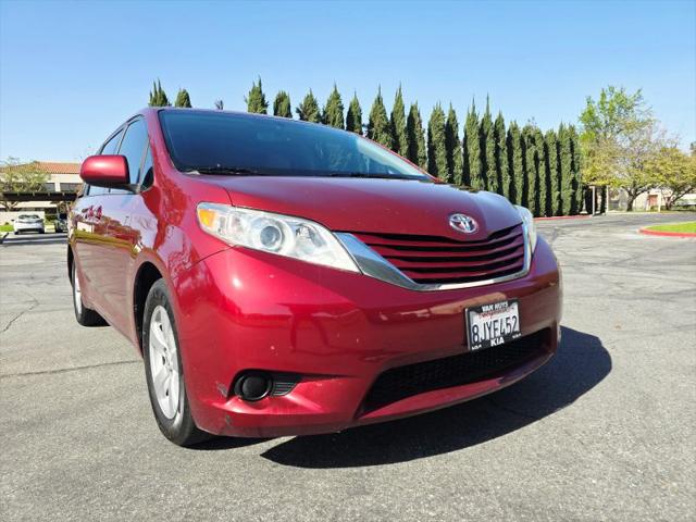 2017 Toyota Sienna LE 8 Passenger for sale in Riverside, CA