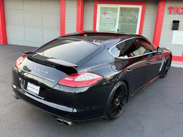 2012 Porsche Panamera Turbo S