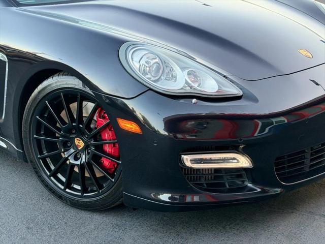 2012 Porsche Panamera Turbo S