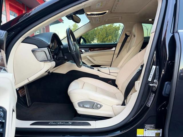 2012 Porsche Panamera Turbo S