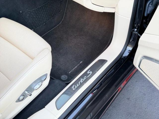 2012 Porsche Panamera Turbo S