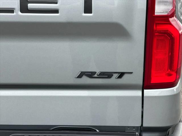 2026 Chevrolet Silverado 1500 4WD Crew Cab Standard Bed RST