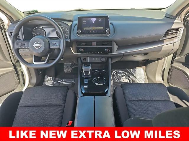 2024 Nissan Rogue SV FWD