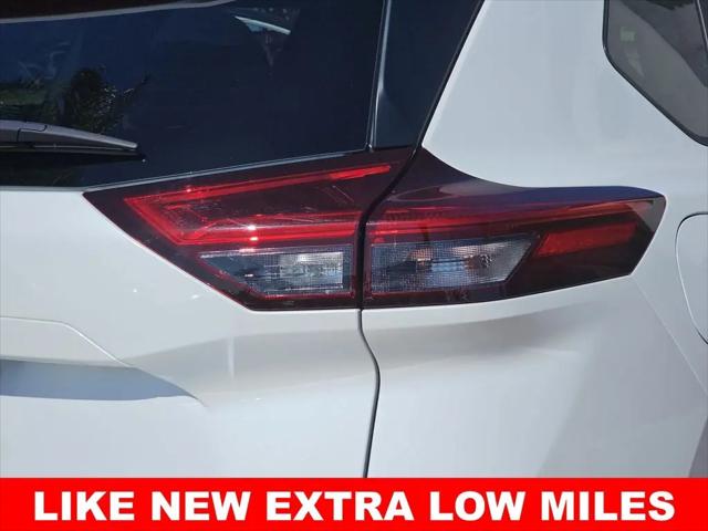 2024 Nissan Rogue SV FWD