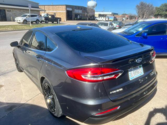 2020 Ford Fusion SE