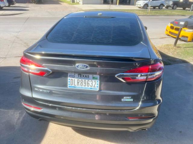 2020 Ford Fusion SE