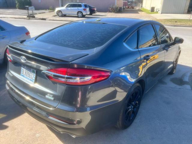 2020 Ford Fusion SE