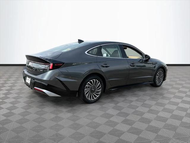 2026 Hyundai Sonata Hybrid Limited