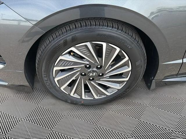2026 Hyundai Sonata Hybrid Limited
