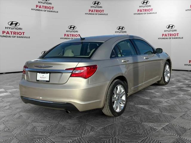 2013 Chrysler 200 LX