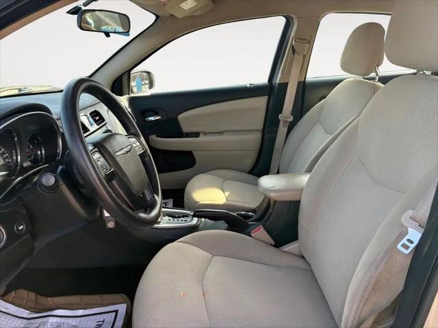 2013 Chrysler 200 LX
