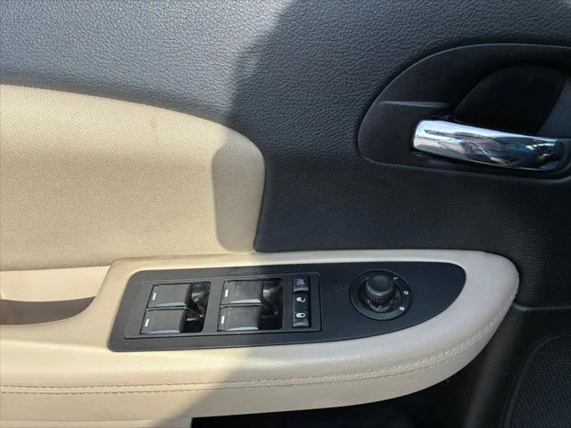 2013 Chrysler 200 LX
