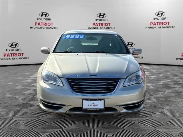 2013 Chrysler 200 LX