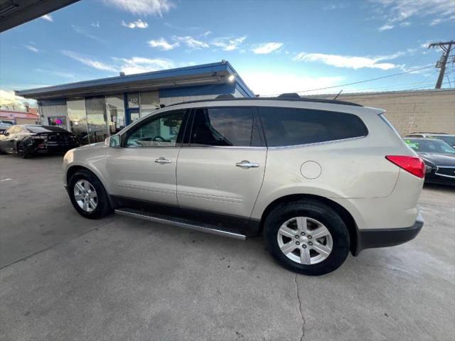2011 Chevrolet Traverse 2LT
