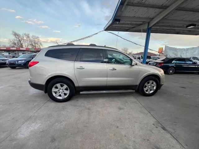 2011 Chevrolet Traverse 2LT