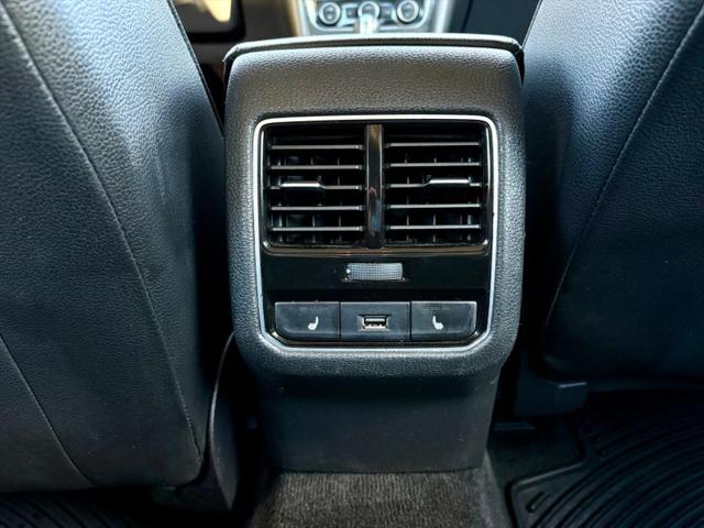 2016 Volkswagen Passat 1.8T SE